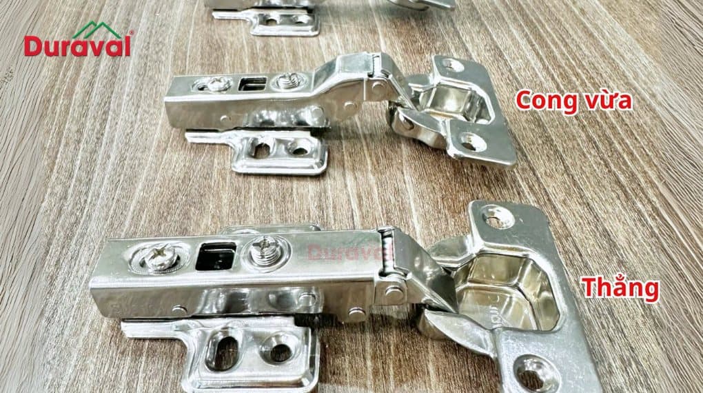 Bản lề giảm chấn inox 304 Pro tháo lắp Duraval D6106, loại thẳng và cong vừa đặt trên mặt gỗ