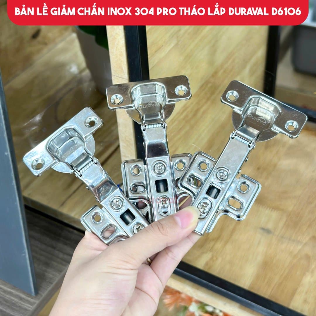 Tay cầm ba bản lề giảm chấn inox 304 Pro tháo lắp Duraval D6106, thấy chén bản lề, tay bản lề và đế