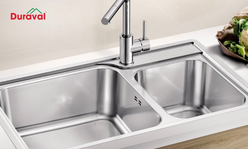 Khi xử lý khe hở, bạn cần làm sạch bề mặt trước khi thực hiện để đạt hiệu quả tốt nhất!