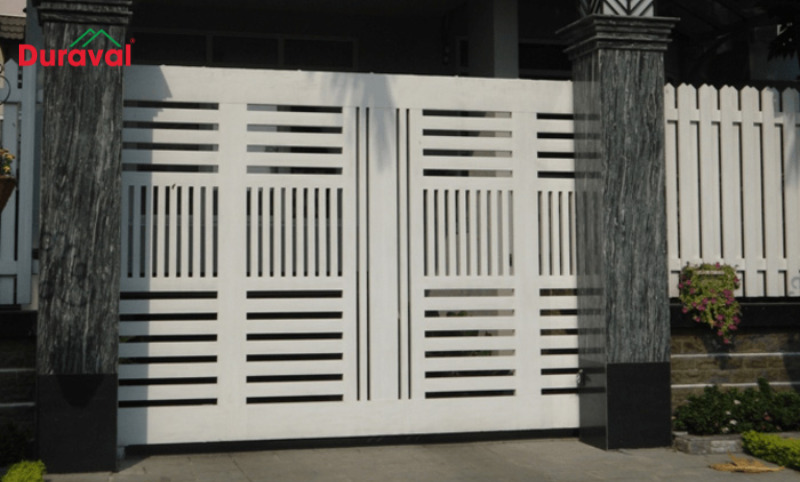 Cửa lùa sắt chịu được tác động mạnh