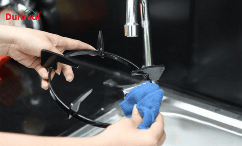 Vệ sinh kiềng bếp