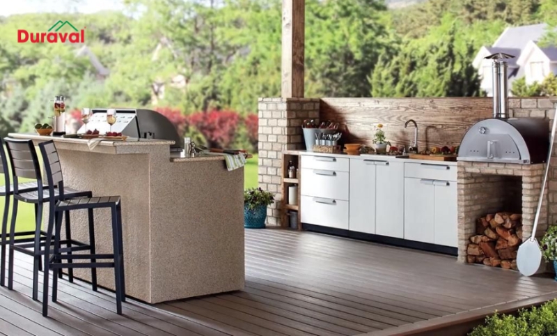 Mẫu thiết kế thêm lò nướng phù hợp với những bữa tiệc tùng ngoài trời