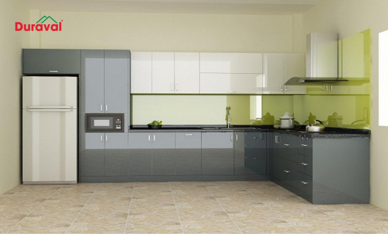 Chất liệu nhựa picomat giúp tủ bếp dễ dàng vệ sinh và lau chùi